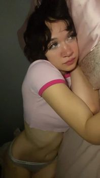 [Image: 127883153_2.jpg]