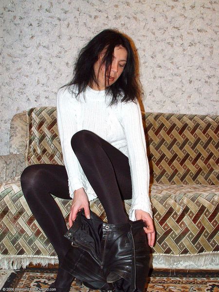 [Image: 128510701_0007.jpg]