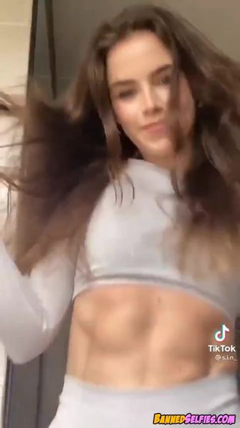 Angelique – Shy Hot Tease Babe On Instagram