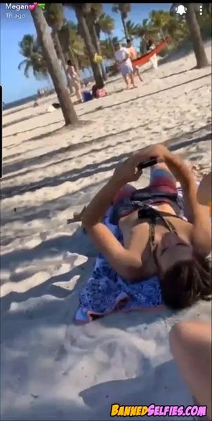 Hadassah – Nude Instagram Selfie