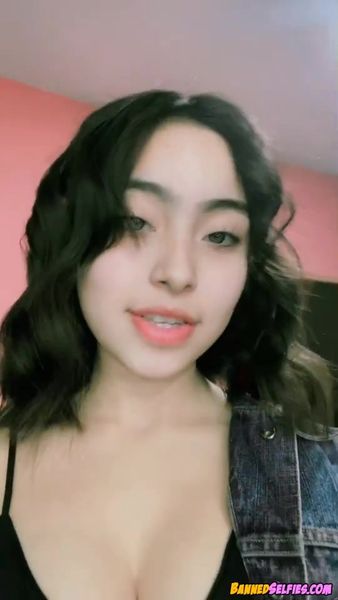 Marely – Shy Hot Tease 18 Years Old On Instagram