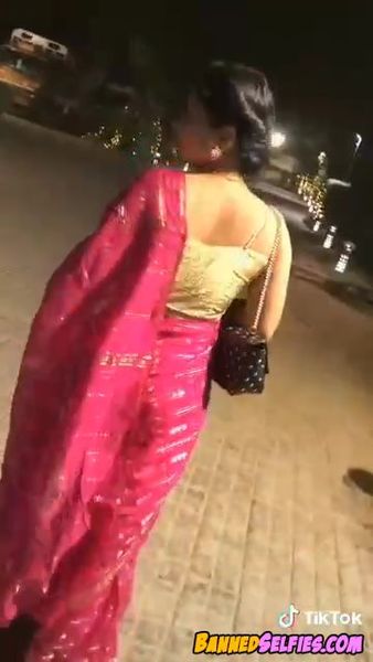 Zoe – First Time Nude Tiktok