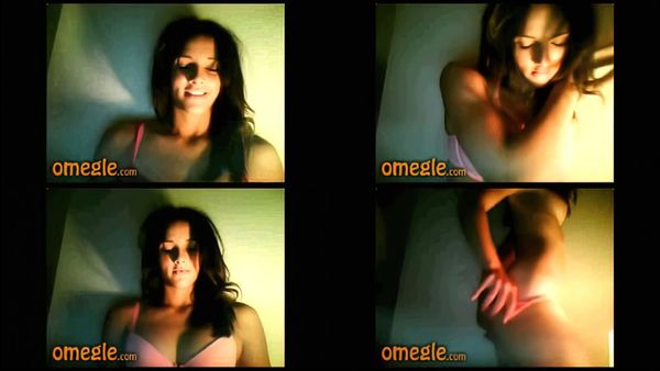 Omegle Hot Nude Girl Gets Horny